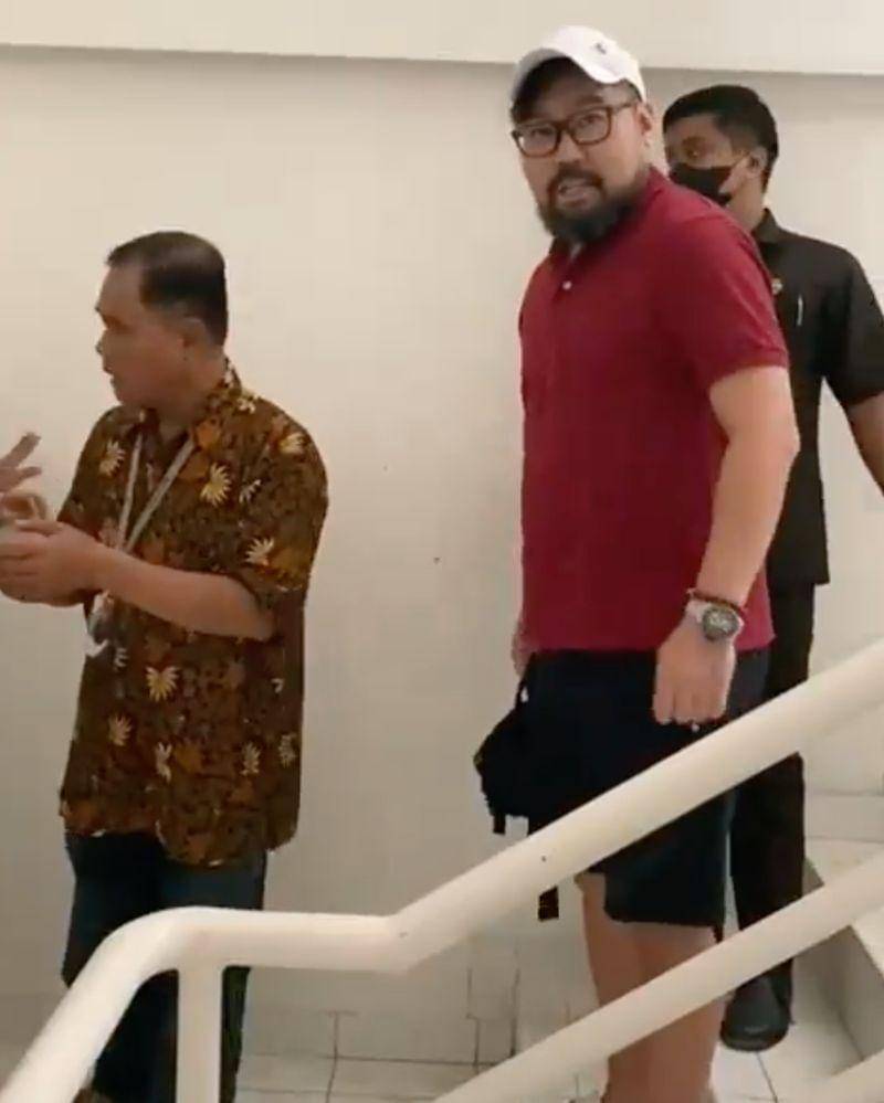 Twitter.com/amyinbattle